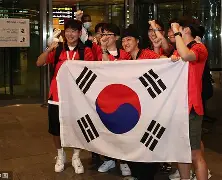 关于亚洲一哥怎选？穆里尼奥报价孙兴慜求重聚沙特开三倍的信息