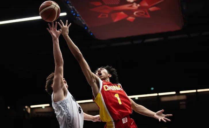 这可咋整！中国U19男篮4战狂丢80个进攻篮板