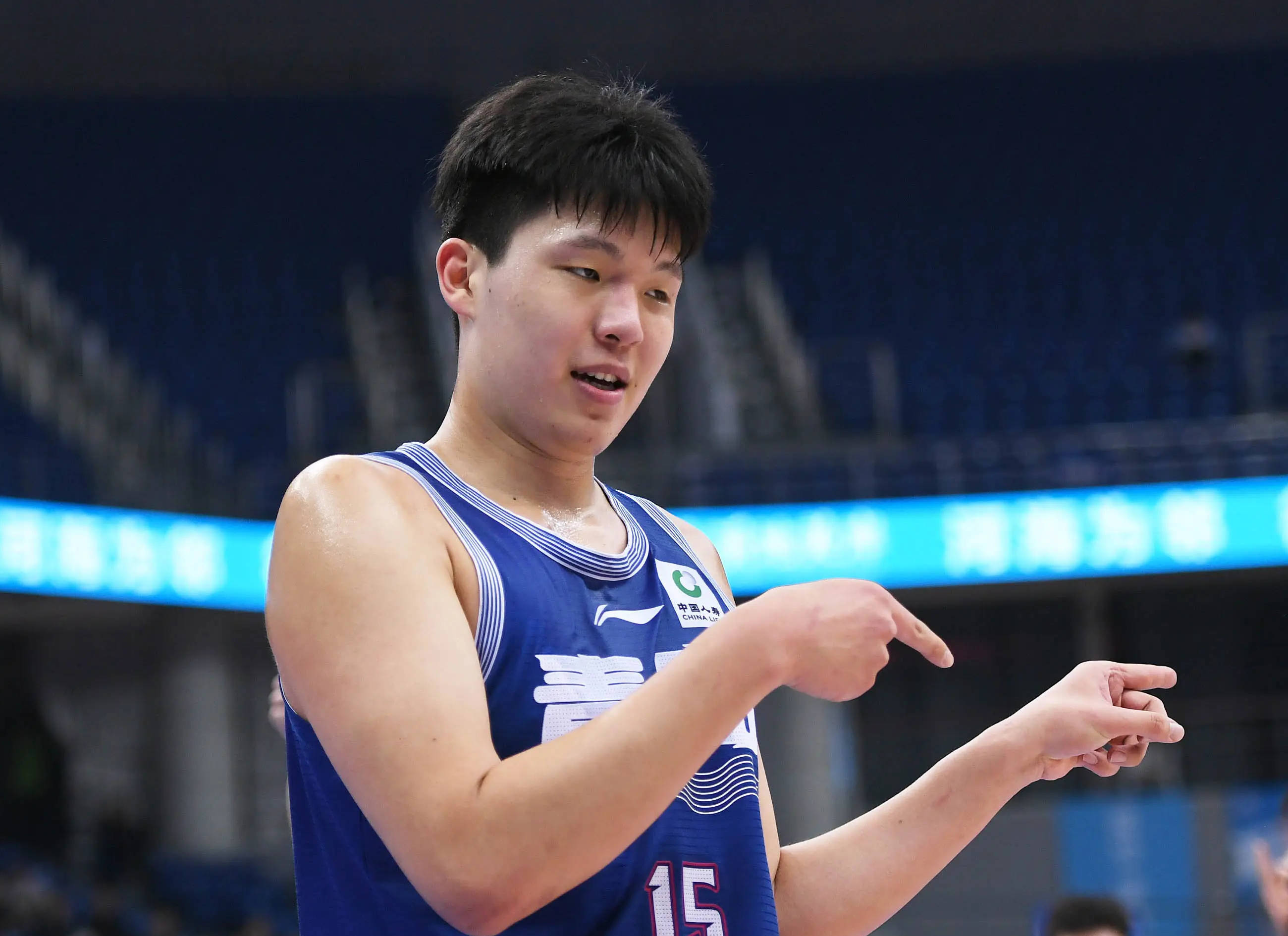 BR更新2025年NBA模拟选秀排名：杨瀚森第39顺位被猛龙选中的简单介绍